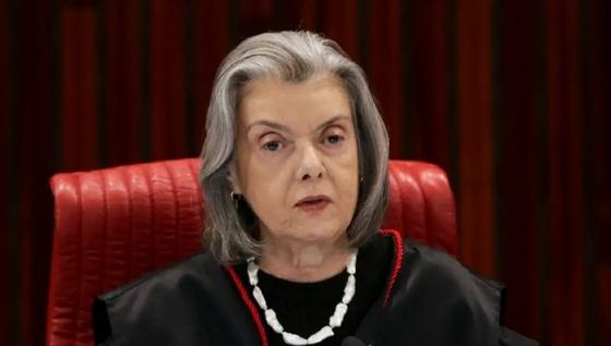 Carmem lúcia