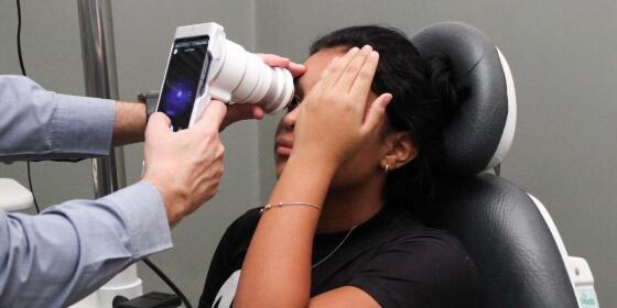 Parceria entre a Secretaria de Estado de Saúde (SES-MT) e a Prefeitura de Várzea Grande possibilitou a oferta de 30 exames oftalmológicos de retinografia