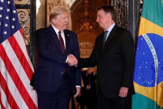 Donald Trump voltou a defender o ex-presidente
