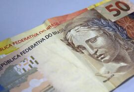 Economistas e setor produtivo veem avanços com PL da isenção de IR