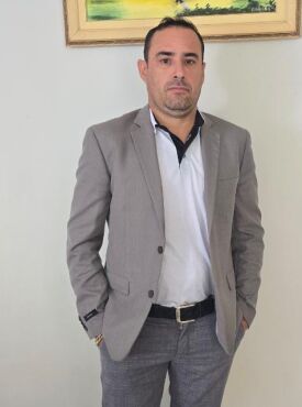 https://cdn.agitosmutum.com.br/storage/webdisco/2025/10/06/capa/default/T1510P2/20fde6f2eb68eccd5bab97d11c0e28f5.jpeg